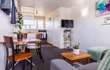 Two-Bedroom Large Apartment with Large Balcony